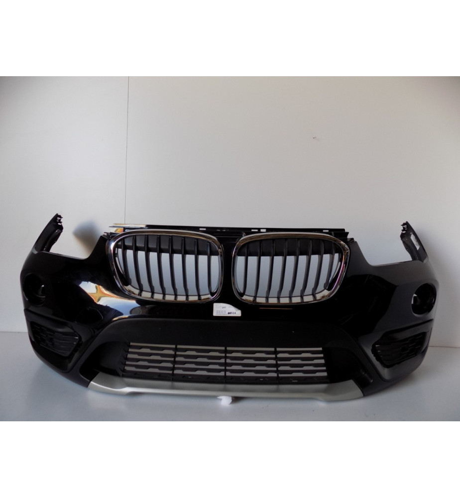 BMW X1 F48 Frontstoßstange...