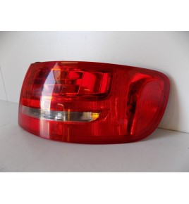 Audi A4 B8 Avant LCI LED-Rückleuchte rechts – 11845