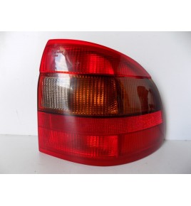 Opel Astra F Limousine – Rechte Rückleuchte – 11881