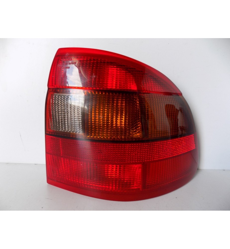 Opel Astra F Limousine –...