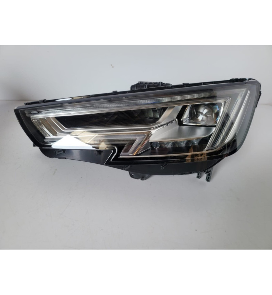 Audi A4 B9 Voll-LED-Scheinwerfer links – 12621