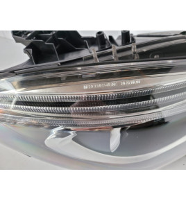 Mercedes CLA W117 Xenon-Scheinwerfer rechts – 12642