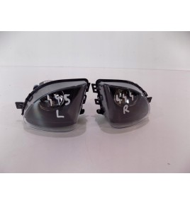 BMW 5er F10/F11 – Halogenscheinwerfer rechts vor dem Lift