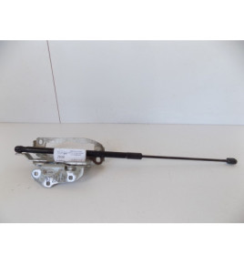 Mercedes W204 – Motorhaubenscharniere, rechts – 2930