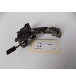 AUDI A4 B6 TÜRGRIFF-HALTERUNG VORNE LINKS – 2435