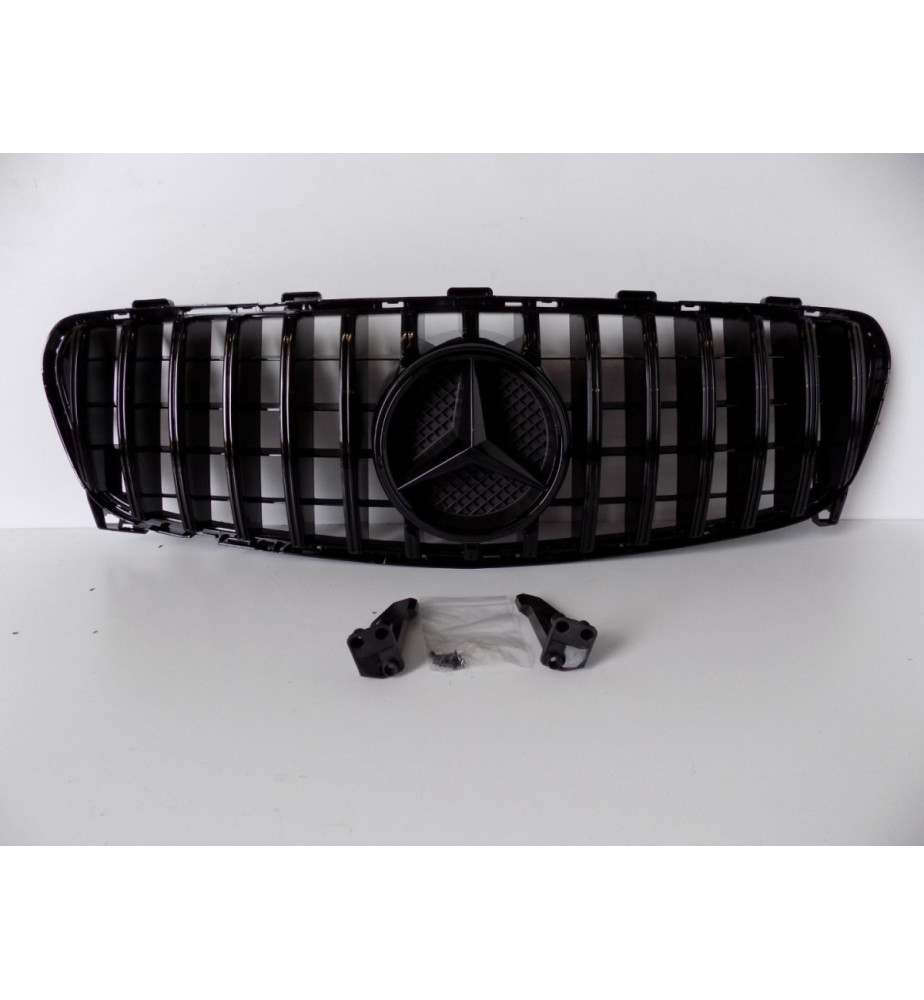 Mercedes GLA W156...