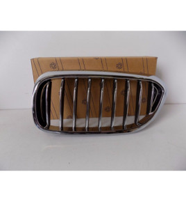 BMW G30/G31 Niere / Stoßfängergrill links – 3832