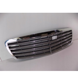 Mercedes W211 E-Klasse ATRAPA / KÜHLERGRILL – 0830