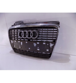 AUDI A4 B7 8E0 Kühlergrill – 095