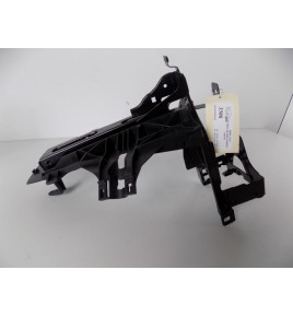 BMW 5 F10 Halterung / Lampenfassung links – 3506