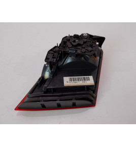 BMW 5er F10 LED-Rückleuchte in der Heckklappe – 6368
