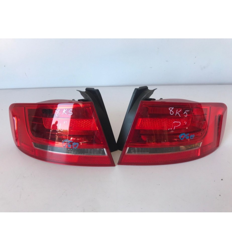 AUDI 8K5 Rückleuchte links...
