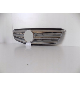 Mercedes C-Klasse W204 Frontgrill / Kühlergrill – 3120